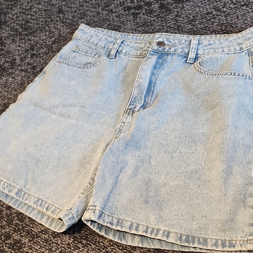 Light Blue Denim Women's Shorts